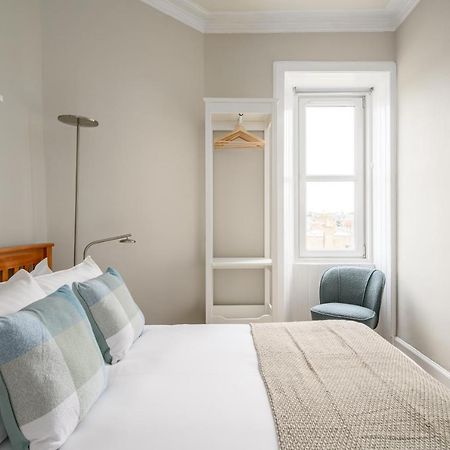 2Br New Town Castle View Apartment Edinburg Exteriör bild